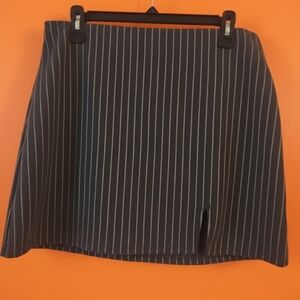GREY & White Stripes Skirt Large